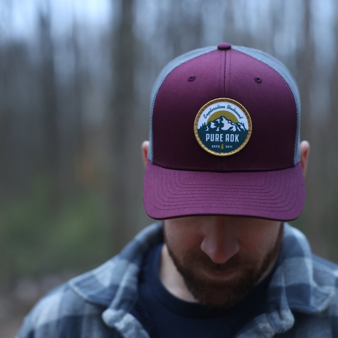 Pioneer Mesh Snapback (Burgundy)